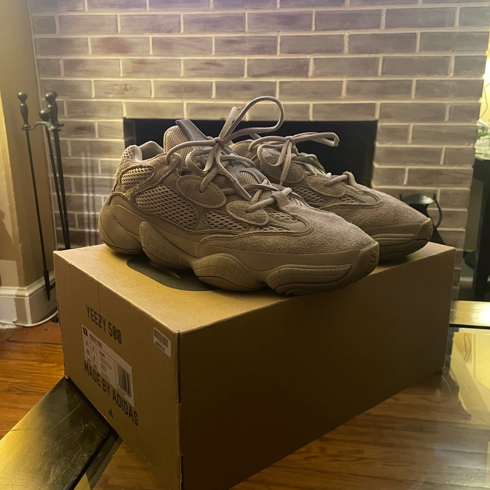 Yeezy 500 'Taupe Light'